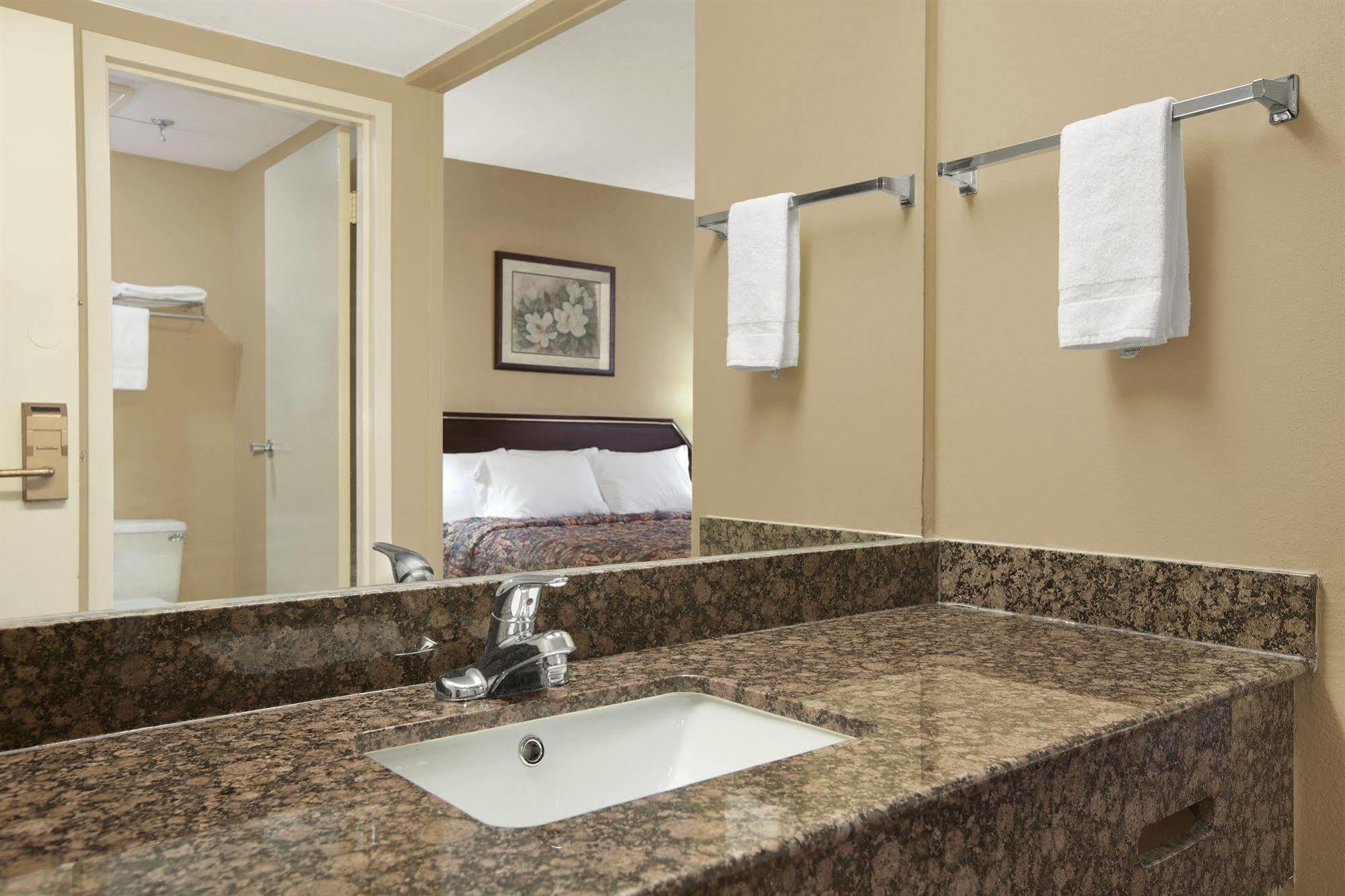 Days Inn By Wyndham Hagerstown I-70 Luaran gambar
